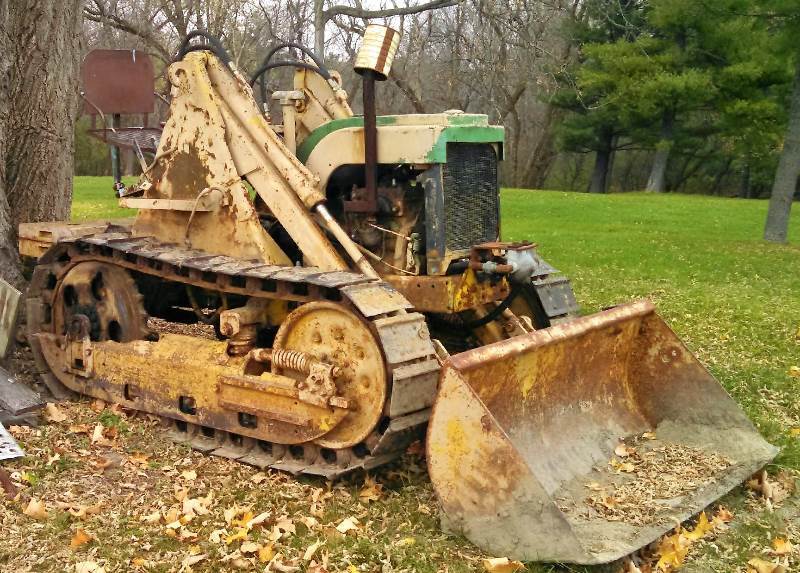 K & C Auctions Hudson John Deere tractors and Equipment KBID