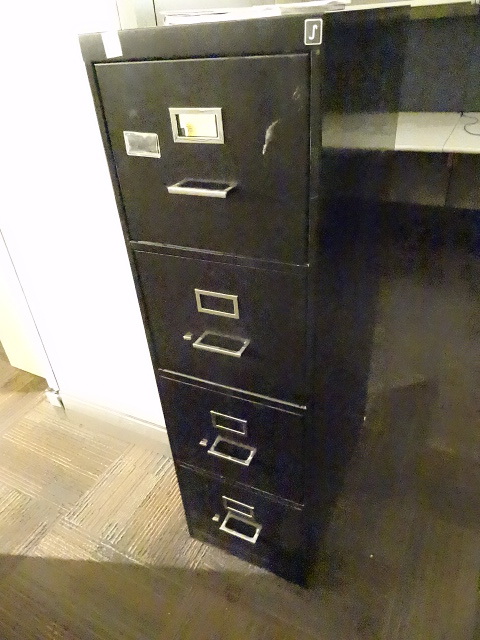 15 metal 4 drawer file cabinet