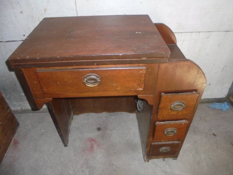 Sewing Machine Cabinet - no sewing machine. 31x30x18