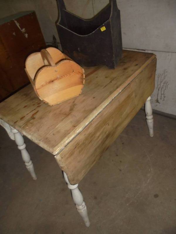 Kitchen Table, 36x42x35
