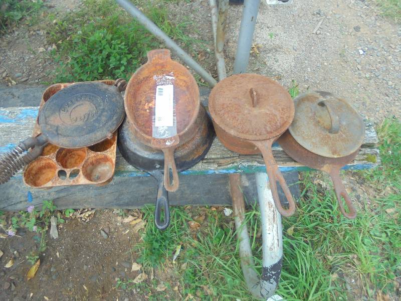 Lot - Cast Iron Pans, Muffin Tin, Etc -