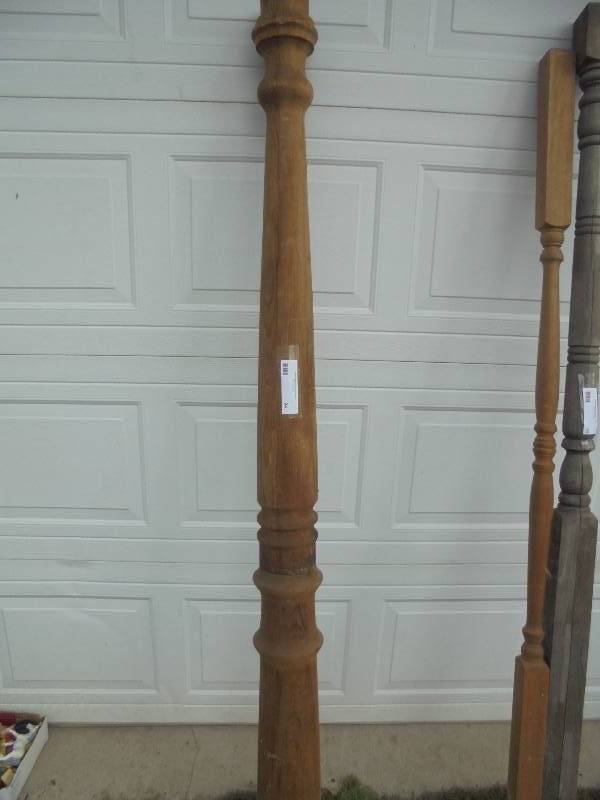 Large 90 Wood Column - 2pc