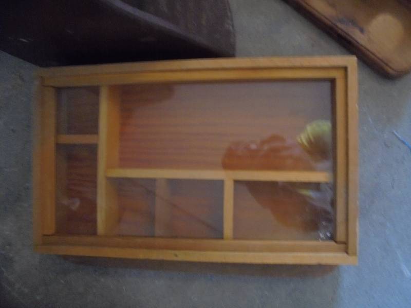 Lot - Wood Shelving