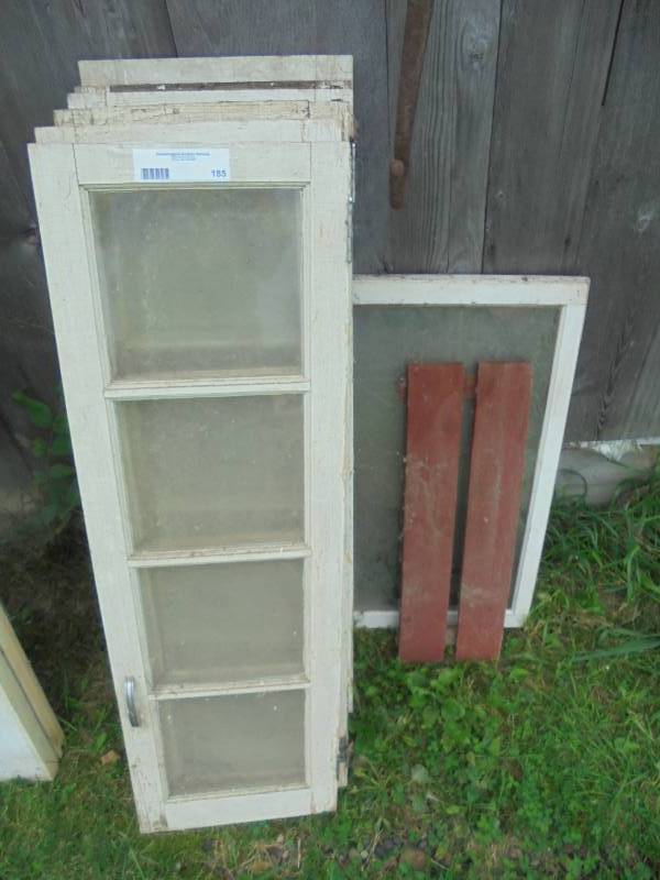 Lot - Farmhouse Cabinet Doors wGlass 44x14