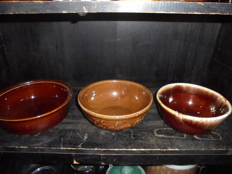 Lot - Misc Serving Dishes (brown, McCoy, etc)