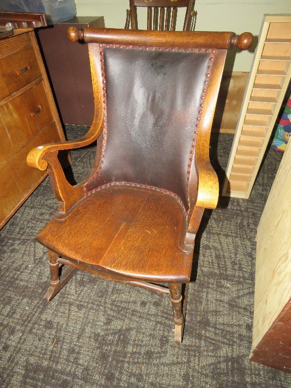 Antique Rocking chair