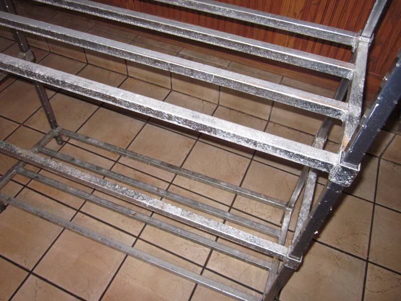 Shelf Unit