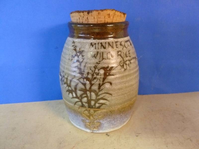 lot 34 image: Stoneware Container
