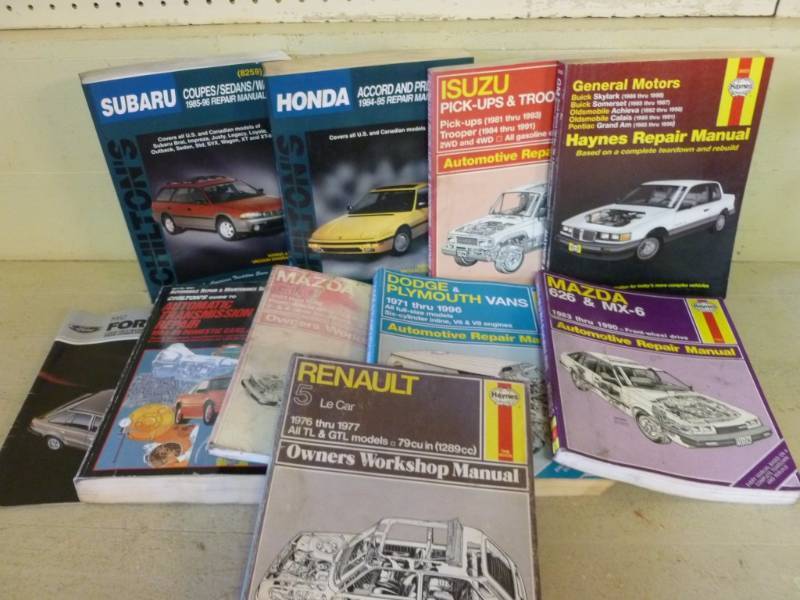 lot 49 image: Car Repair Manuals