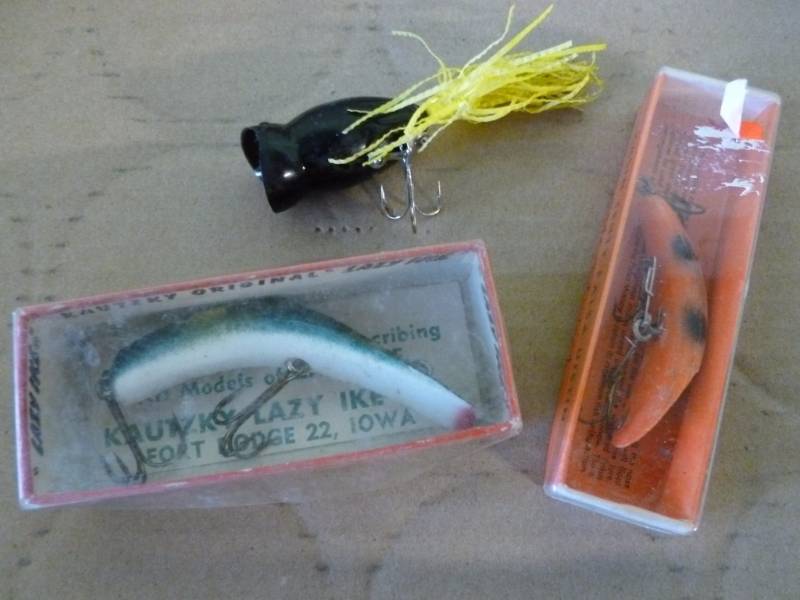 lot 54 image: Vintage Fishing Lure