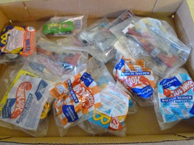 lot 100 image: Hot Wheels