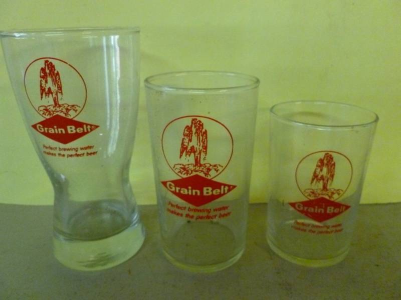 lot 118 image: Vintage Grain Belt