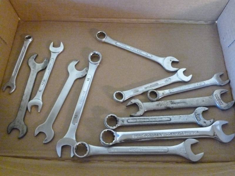 lot 132 image: Tools