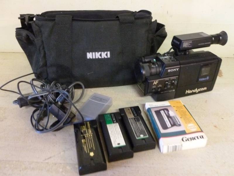 lot 159 image: Camcorder