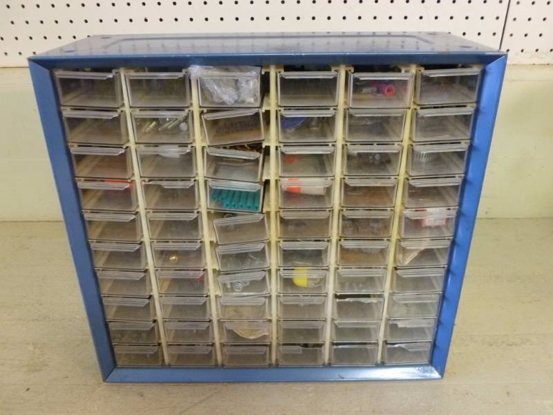 lot 165 image: Organizer Cabinet