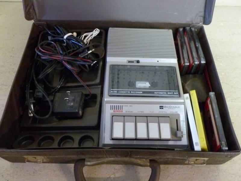 lot 183 image: Tape Recorder