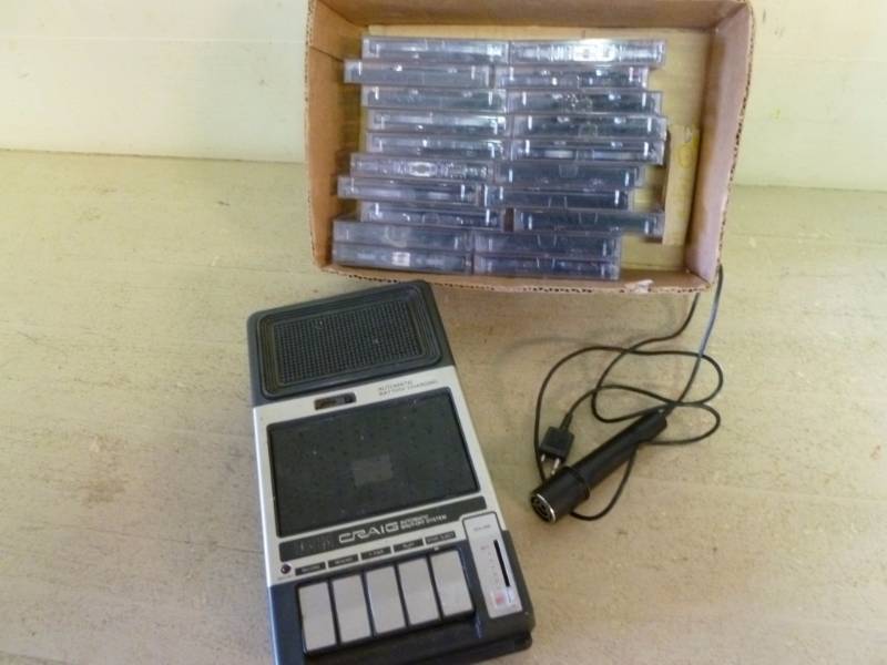 lot 184 image: Tape Recorder