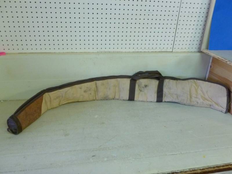 lot 197 image: Gun Case