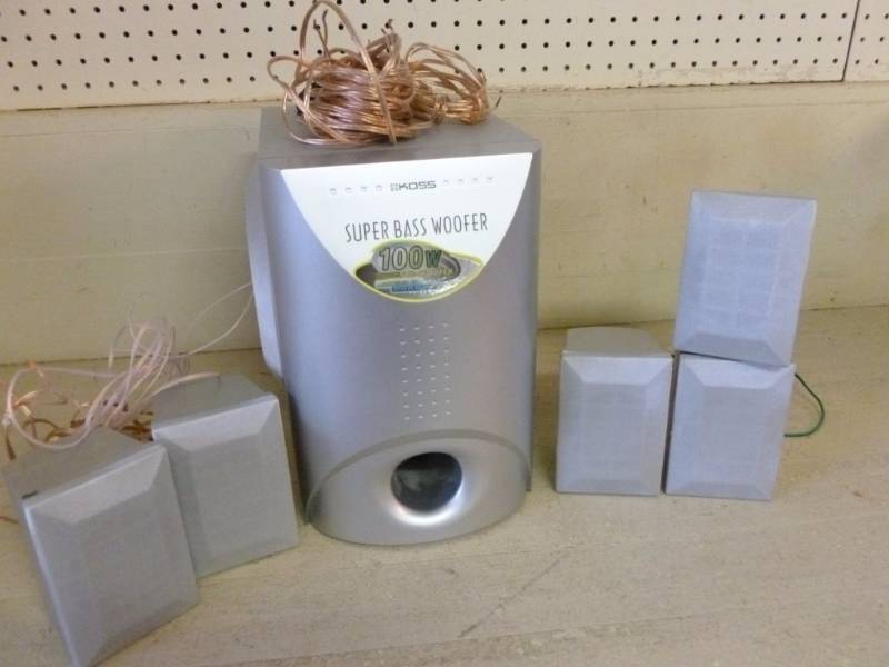 lot 213 image: Surround Sound Speakers