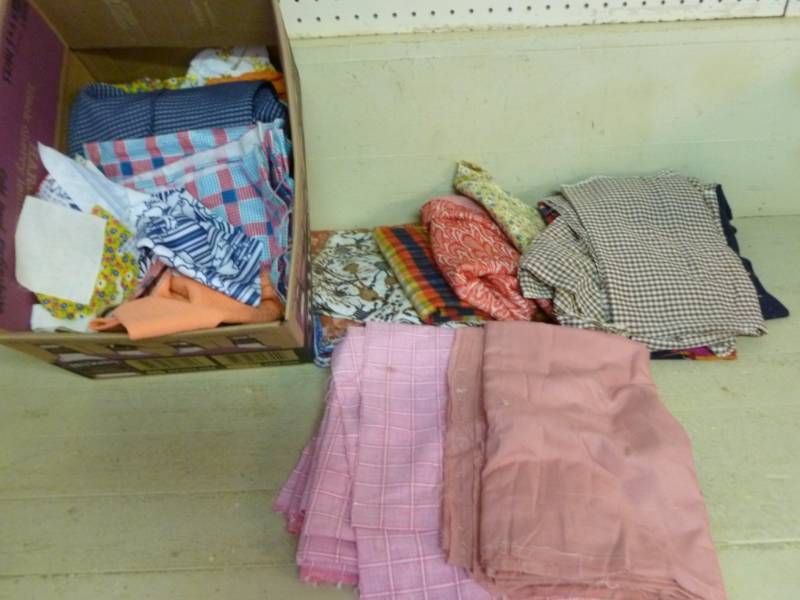 lot 215 image: Fabric
