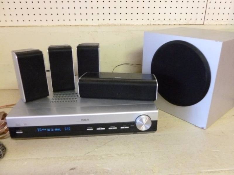 lot 225 image: Home Theater System