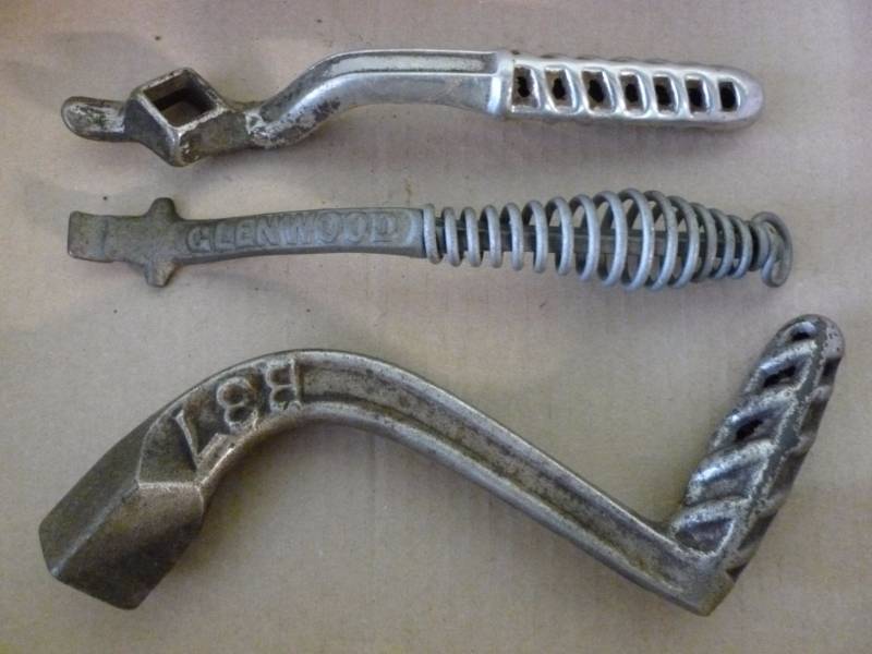 lot 299 image: Antique Handles