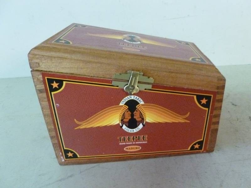 lot 368 image: Wooden Cigar Box