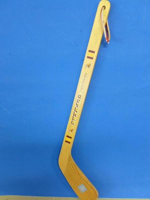 lot 373 image: Sports Collectible