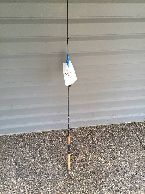 lot 41 image: FISHING ROD