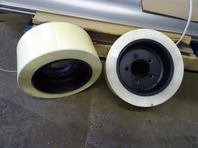 Forklift Tires