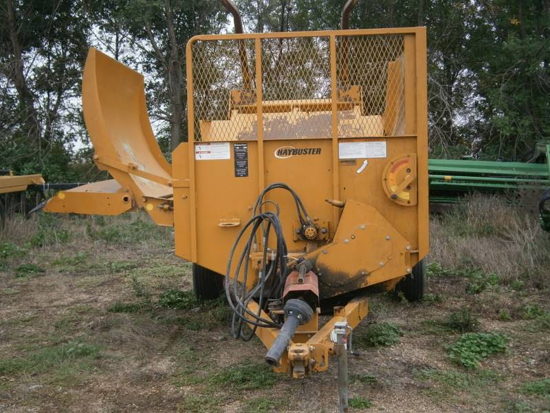 lot 4 image: Haybuster 2650 Bale Processor