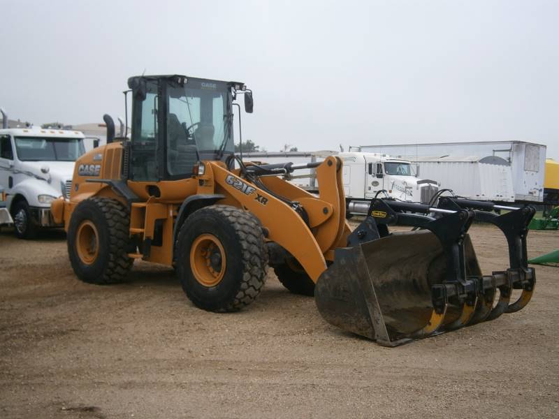 lot 10 image: Case 621F XR Wheel Loader