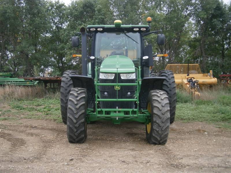 lot 15 image: JD 7215R Tractor 2012