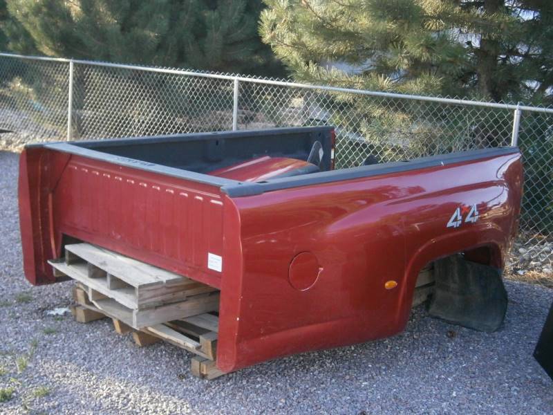 lot 33 image: Monroe Box for GMC KodiakTop Kick