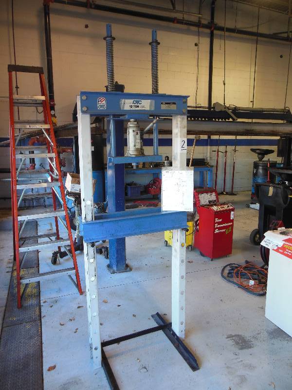 lot 2 image: OTC Main Press - 12 Ton Bottle Jack Press