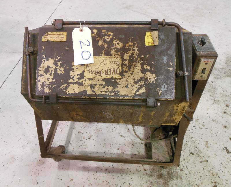 lot 20 image: Updated info and phots Stelco Fabrications Over Easy Tumbler