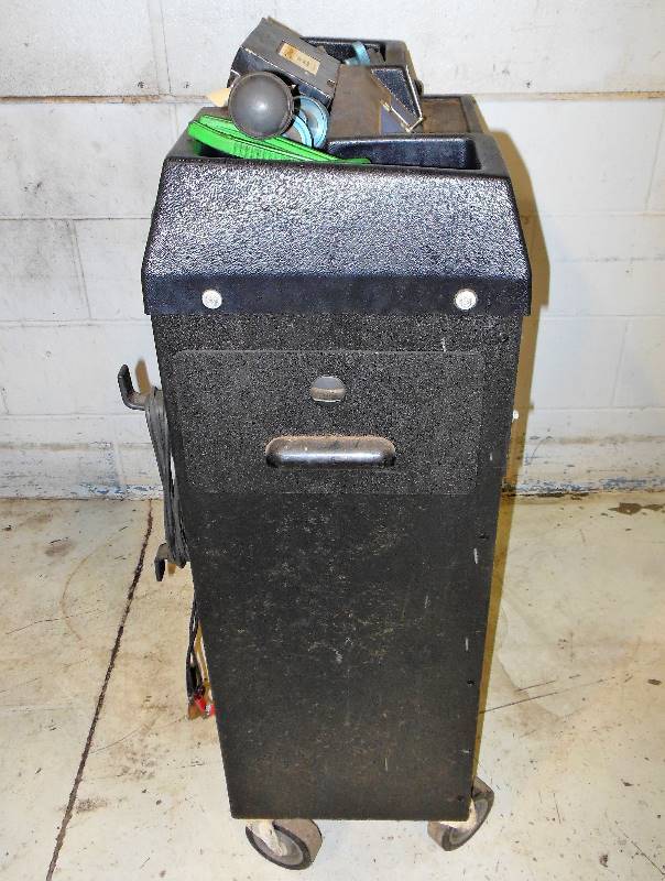 BG CT2 Coolant Flushing Machine One Week Auction with NO RESERVES