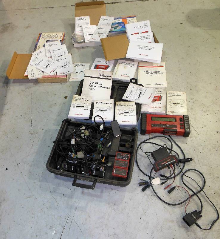 lot 29 image: Snap-On Tool Scanner MT2500
