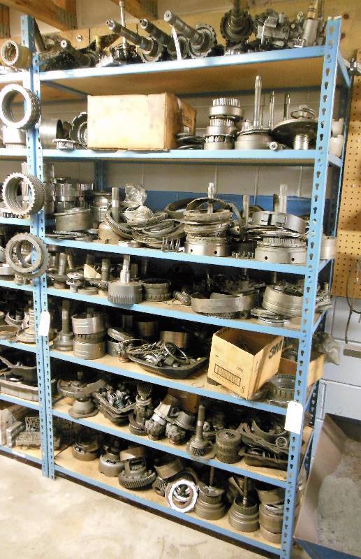 lot 103 image: Shelving Unit (NO Contents)