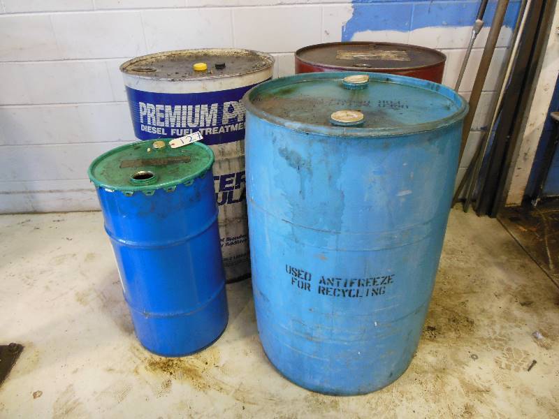 lot 127 image: 4 Barrels
