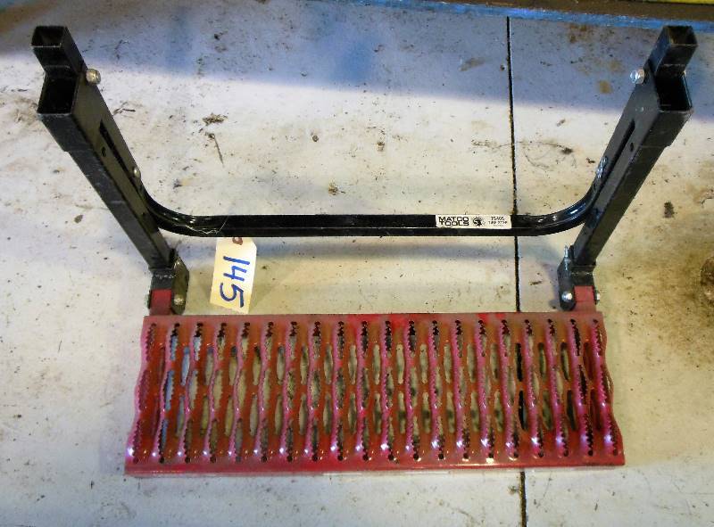 lot 145 image: Matco Tire Step
