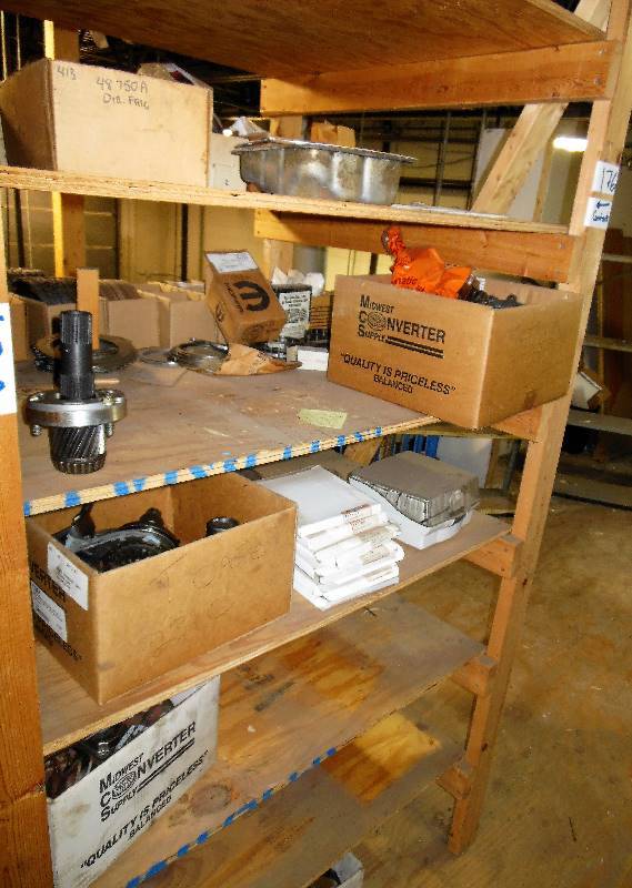lot 175 image: Transmission Parts Stock Chrysler 604, 500, 518, Fans Clutches, Seals, Transfer Case Parts, Misc. Saturn Taat Hard Parts, Filters, Misc.