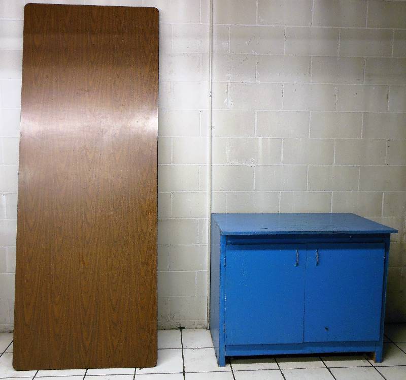 lot 191 image: Cabinet and Folding Table