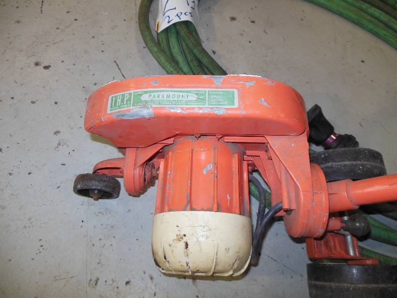 lot 243 image: Hose and Paramount Lawn Edger