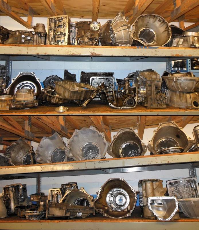 lot 52 image: Aluminum Transmission Casings for Cores or #1 Aluminum Scrap