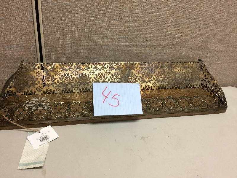 lot 45 image: Belle Maison Wall Shelf New
