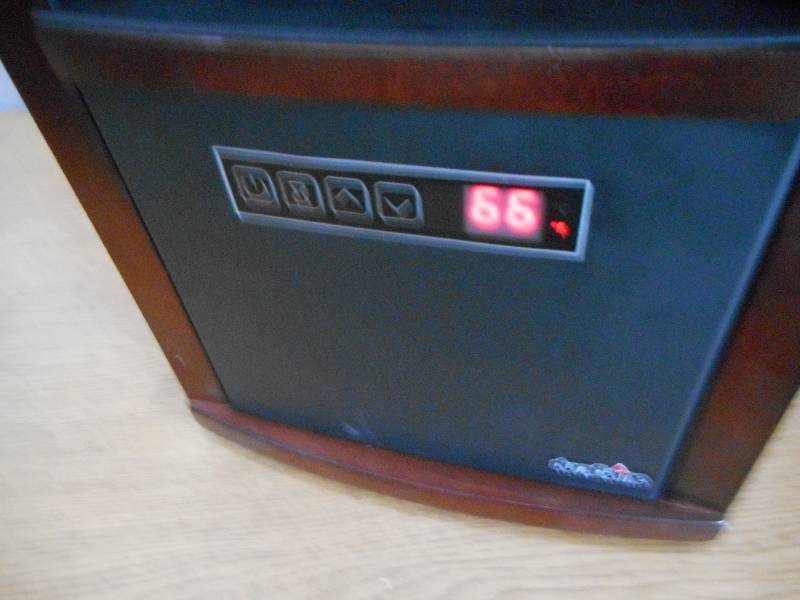 lot 63 image: 1500-Watt 6-Element Infrared Quartz Electric Portable Heater with Remote Control - Cherry