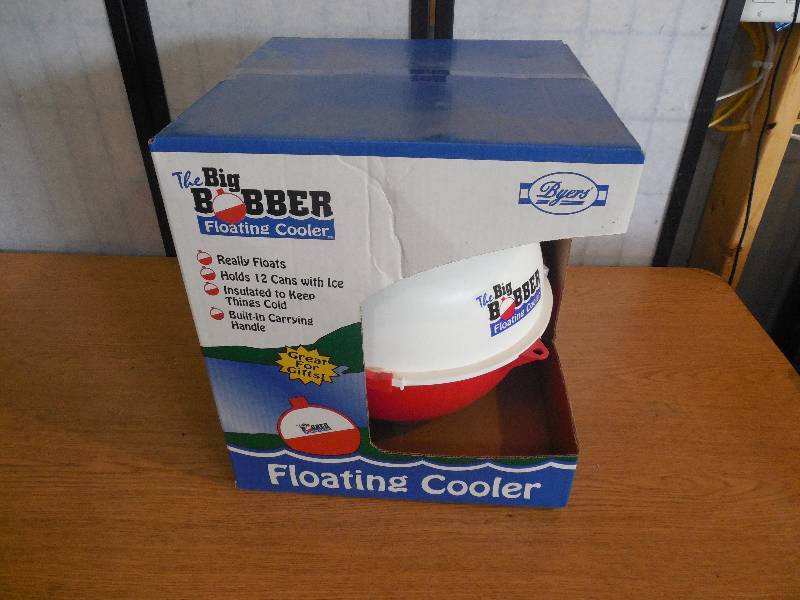 lot 7 image: Big Bobber Floating Cooler