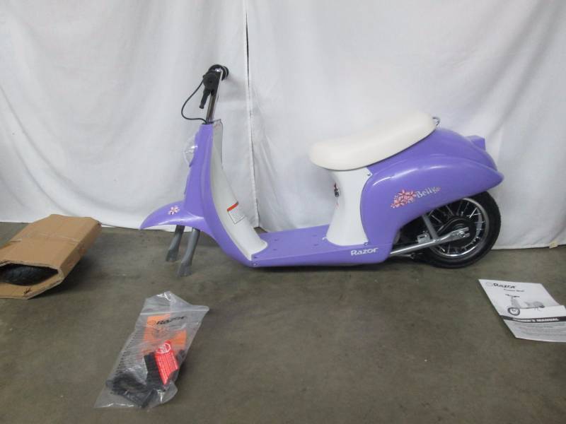 lot 2 image: Razor Pocket Mod Betty 24V Electric Scooter
