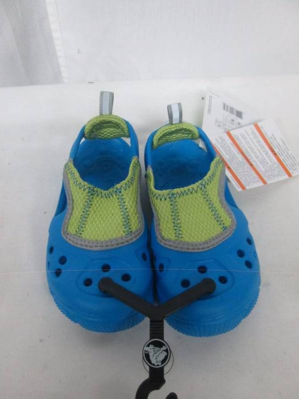 lot 31 image: Crocs Kids Michal II Sandal